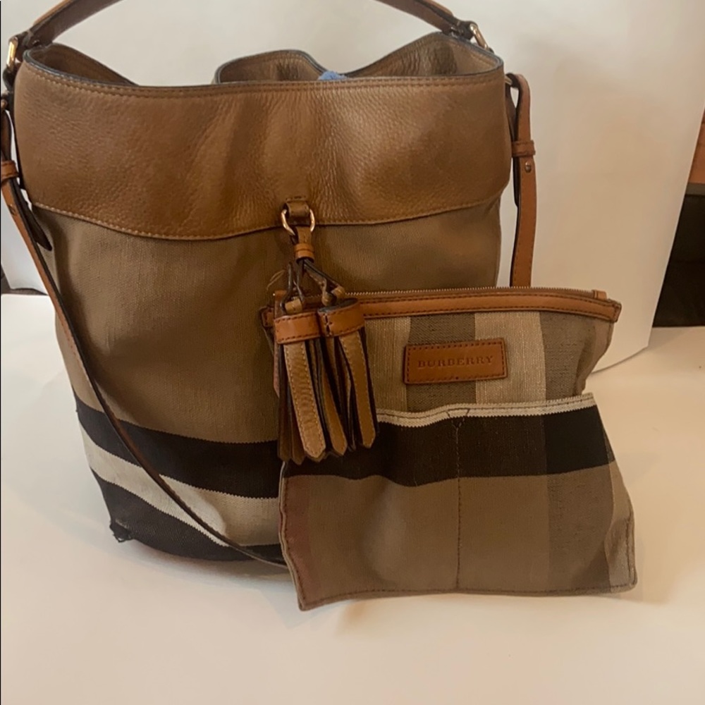 Burberry Ashby check tassel hobo tote